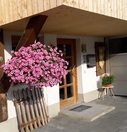Haus Katharina Apartment Schnepfau Exterior photo
